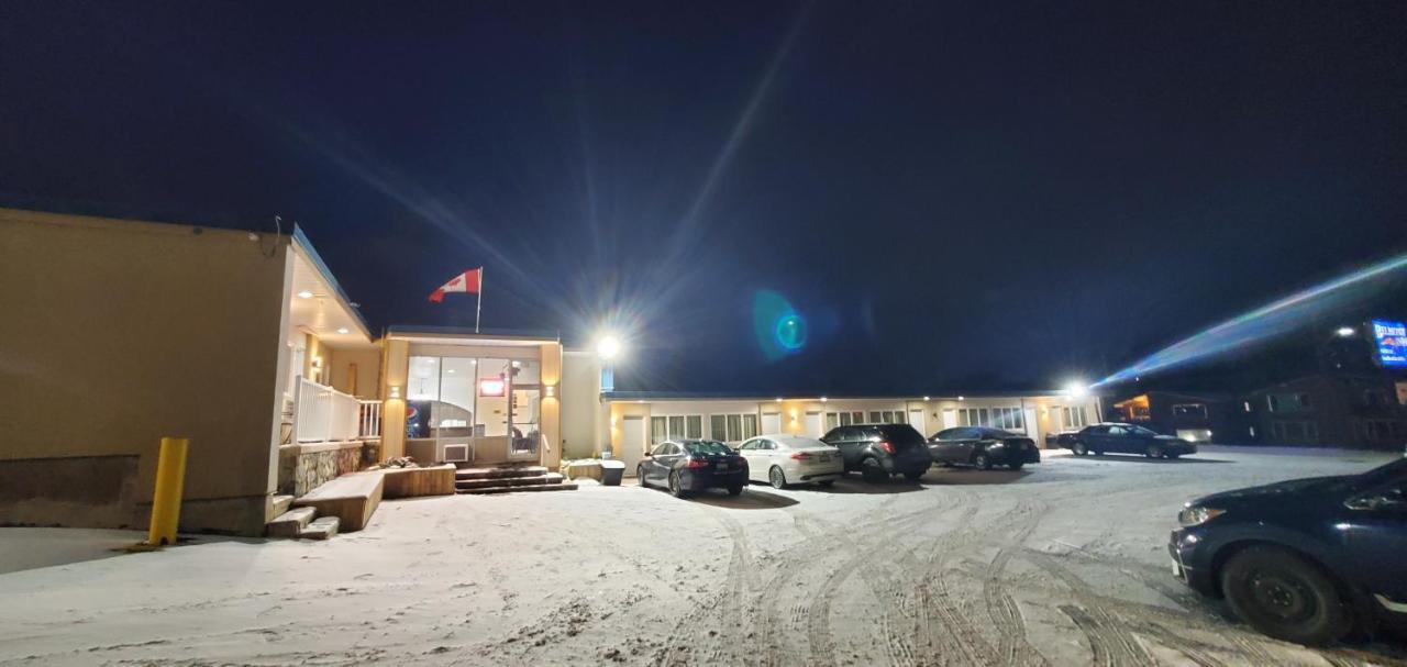 Belmont Inn Садбері Екстер'єр фото